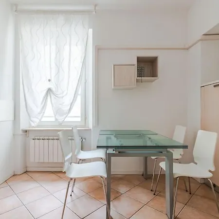 Piazza Unita Apartman *