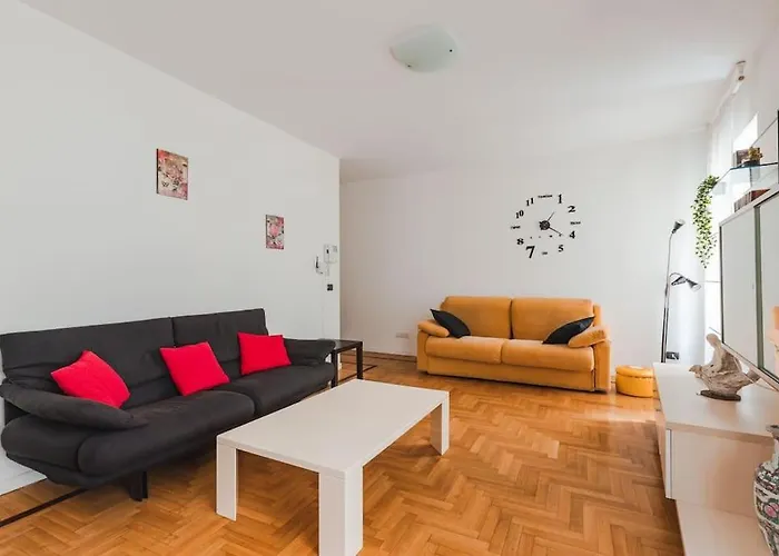 Piazza Unita Apartamento *